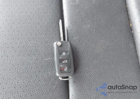 2013 Volkswagen Jetta Sportwagen 2.0L Tdi z USA, uszkodzony, nr VIN 3VWPL7AJ8DM692353